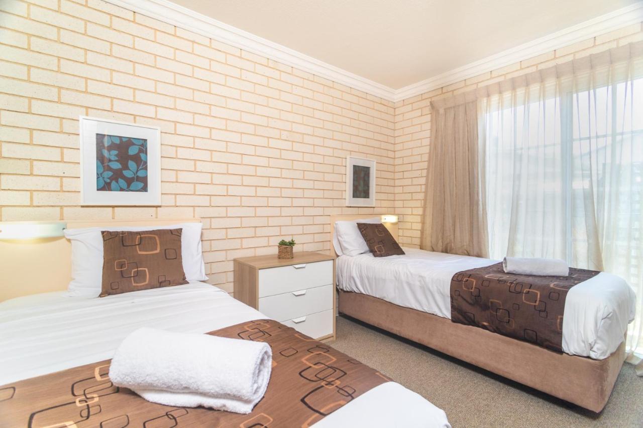 Santa Fe Motel&Holiday Units Lennox Head Exterior foto